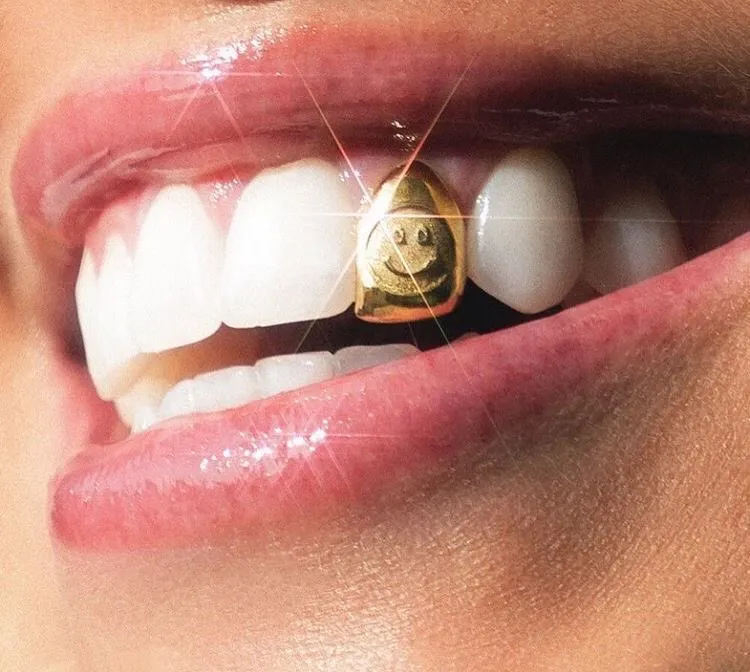 Diş Kristali (Grillz)